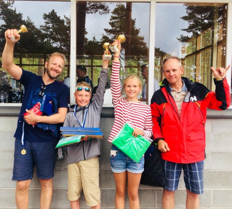 HSS Windsurf Technot kisasivat kesällä purjelautailun isoissa kisoissa Suomessa