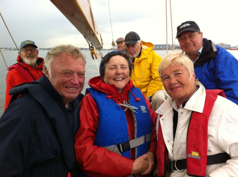 Gråtrutarna seglar åtta