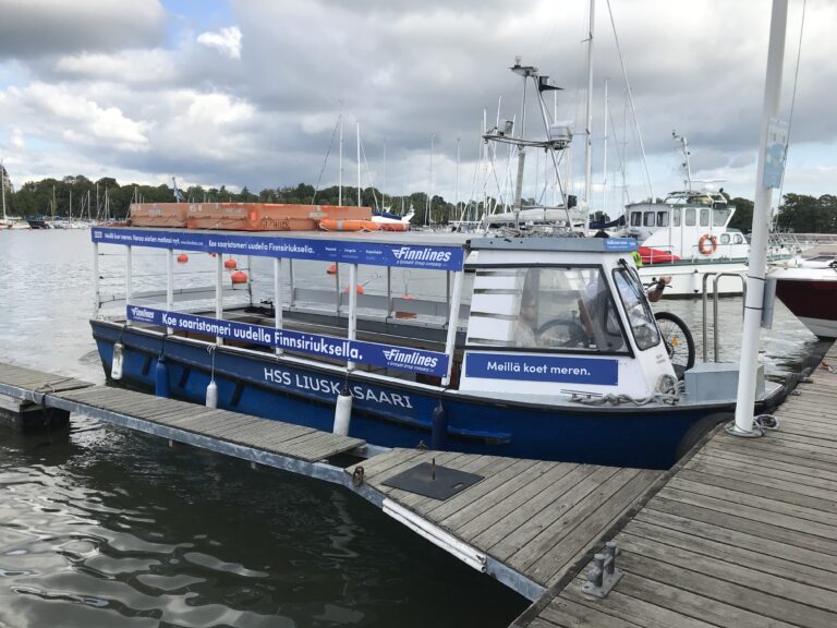 Lautta-aikataulu muuttuu 13.9.