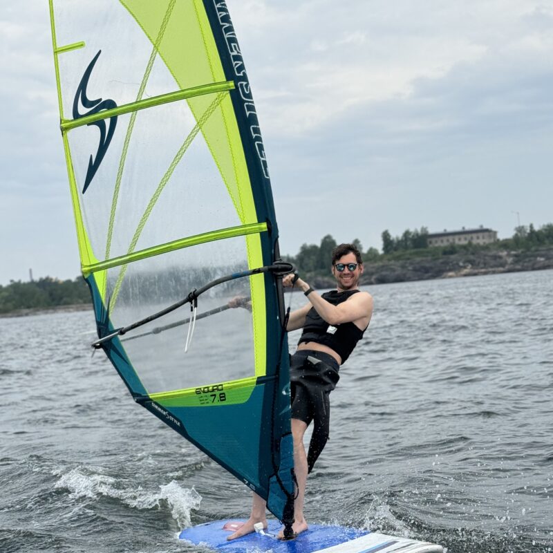 Purjelautailun alkeiskurssi